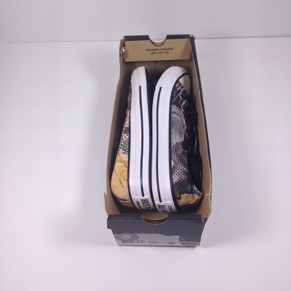 Converse CTAS Ox Digit Black/White New In Box - Picture 7 of 8